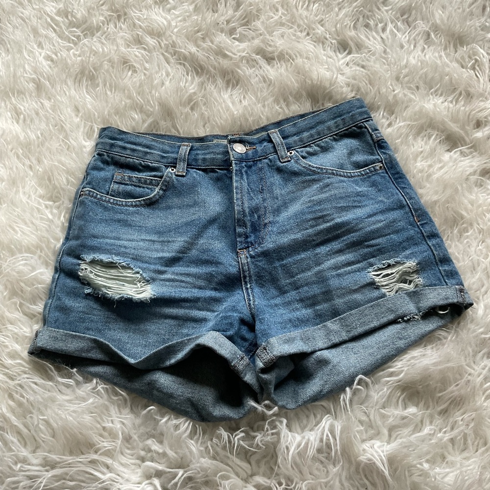 TopShop Moto Rosa High Rise Denim Jean Shorts‎